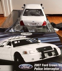 TESTORS 640015 2007 FORD CROWN VICTORIA POLICE INTERCEPTOR (opened,looks comp)