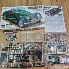 TAMIYA 1/24 scale MORGAN 4/4 plastic model kit from Japan.