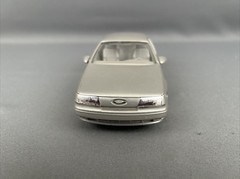 Ertl 1989 Ford Taurus SHO Dealer Promo Car Light Titanium Metallic w/Box #6054