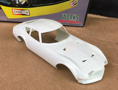 Nichimo Co. Japan 1:24 Model Kit TOYOTA 2000 GT GRAND PRIX CHAMPION ~ NO MOTOR