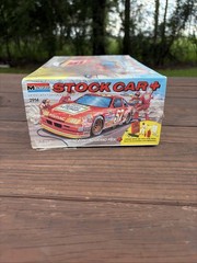 Monogram 1:24 Heinz 57 Pontiac Grand Prix NASCAR Model Kit #2914 VTG Sealed New