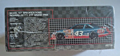 AMT. #6728 RICHARD PETTY STP GRAND PRIX. 1/25 SCALE. VJ, NASCAR 43