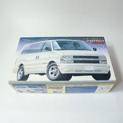 Fujimi Chevrolet Astro AWD 1/24 Plastic Model Kit Japan Import Authentic
