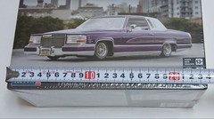 Revell 1/25 Custom Cadillac Lowrider 新品