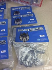DeAgostini (Fanhome) – Build Optimus Prime – Stages 1-18 Sealed W/ Manuals