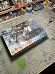 DML 1/35 Sd.kfz. 164 “Nashorn” Model Kit 1:35 ‘39-‘45 Series New Open Box Nice!!