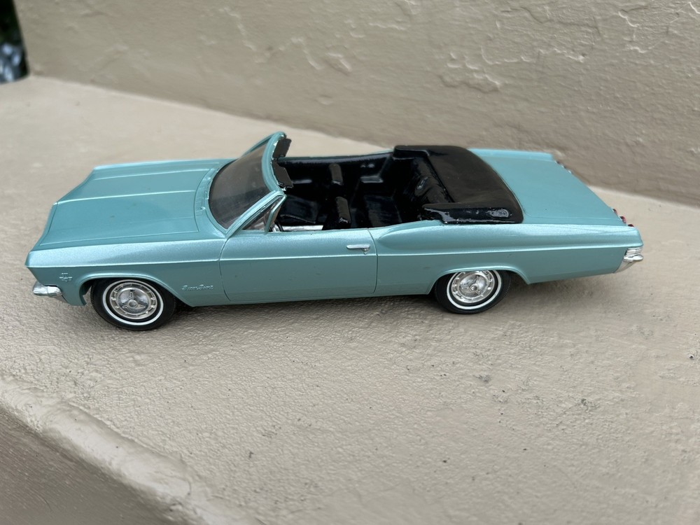 1965 Chevy Impala SS Convertible Dealer Promo Model Car Turquoise Read
