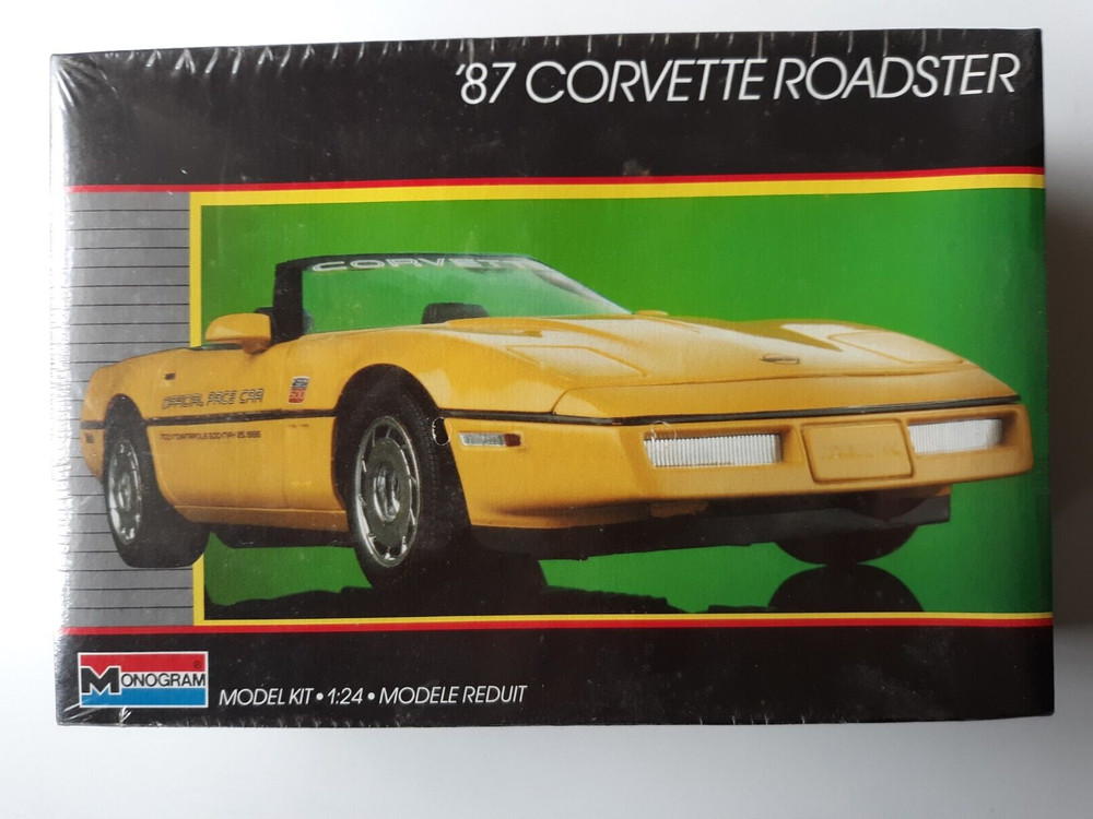 Monogram 1/24 model kit 1987 Chevrolet Corvette Indy Pace Car 2742 NEW & SEALED