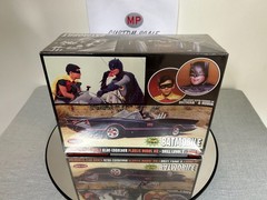 polar lights 1/25 scale / 1966 batmobile model kit