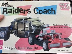 AMT 30261 Barris Raiders Coach CUSTOM SHOW CAR 1/25 McM KIT FS