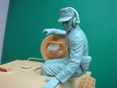 Classy Hobby 1/16 German Wehrmacht Panzer Crew (Commander) MC16005