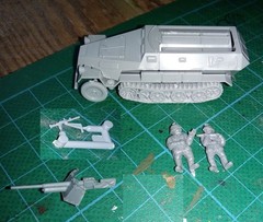 Zvezda Models 1/100 Sd.Kfz.251/1 Ausf.B