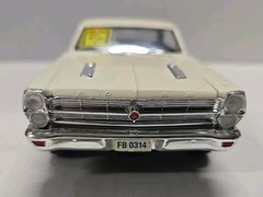 Vintage 1966 Ford Fairlane 1/24 or 1/25 Built Model READ DESCRIPTION