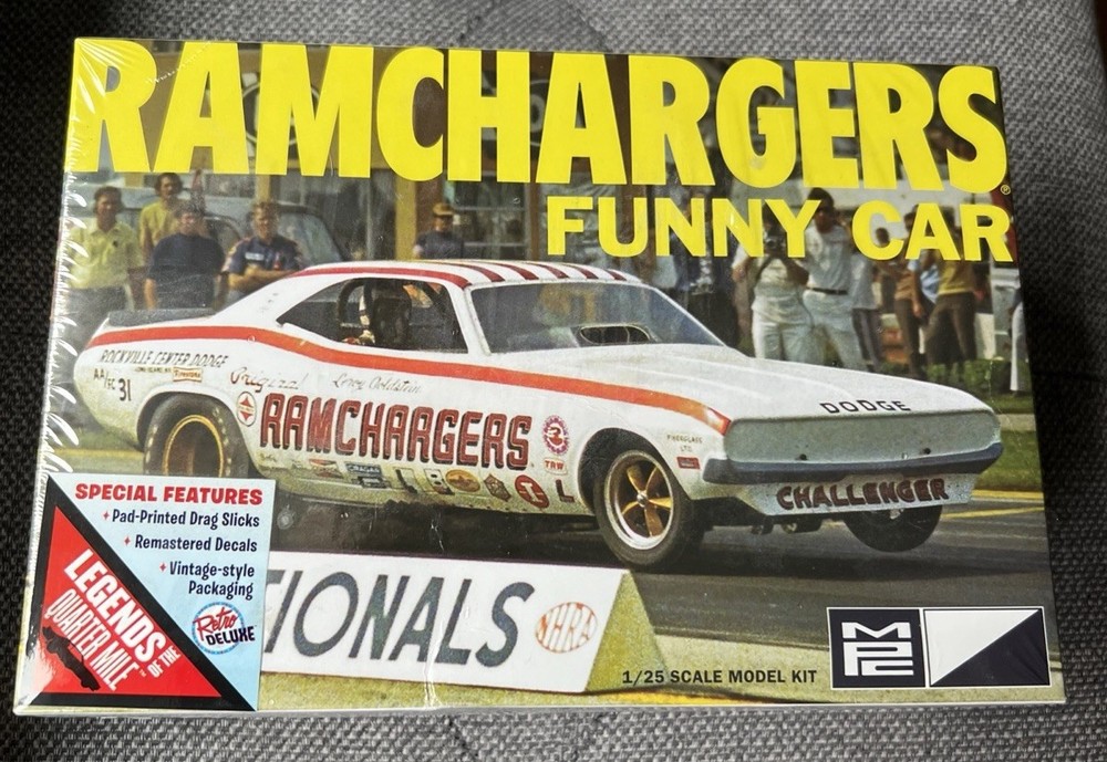 MPC 1/25 Ramchargers Dodge Challenger Funny Car Model Kit Drag Slicks MPC964