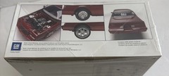 M6C sealed REVELL 1987 BUICK GRAND NATIONAL DONKS 1:24 MODEL KIT 85-2054
