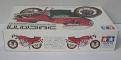 Tamiya 1:12 Scale Ducatil 900 Mike Hailwood Replica Model Kit 14019