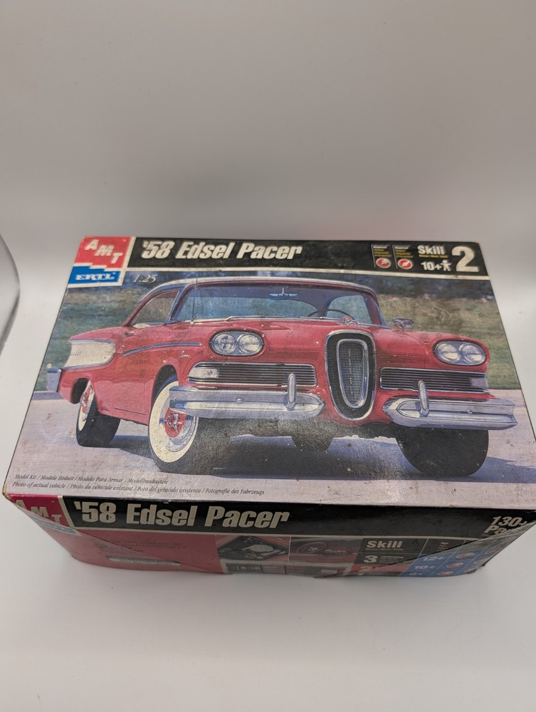 AMT 1958 Edsel Pacer plastic model kit 1/25 scale Open Box Sealed Parts