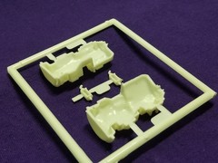 Diamond REO Truck Tractor TRANSMISSION & AIR CYLINDERS for 1:25 AMT Model Kit