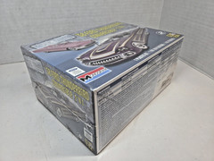 Monogram Car Show ’58 Ford Thunderbird Convertible 2 ‘N 1 1:24 Model Kit 85-4280