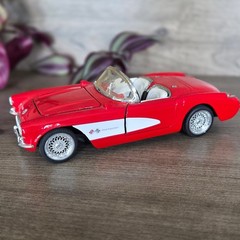 Maisto 1957 Chevrolet Corvette Red Fuel Injection Diecast Model Car 1/24 7in