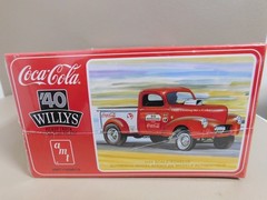 AMT Coca-Cola 1/25 Scale ’40 Willys Pickup Truck AMT1145/12 Round 2 Model Kit