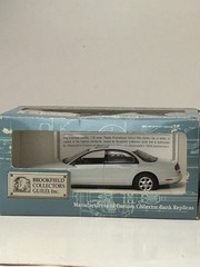Brookfield 1:24 Scale 1997 Oldsmobile Aurora Promo Car with Box, White