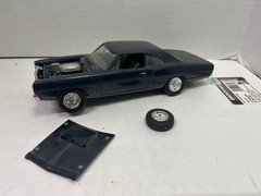 1/25-1/24 1969 DODGE SUPERBEE BLACK PARTIALLY BUILT PARTS MODEL CAR KIT