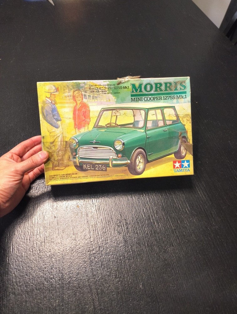 TAMIYA 1/24 Morris Mini Cooper 1275S Mk-1 Model Figure Japan