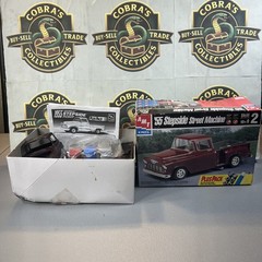 1955 Chevrolet Stepside Street Machine Model – 1:25 Scale Kit# 8598 Kids Boys