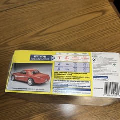 Revell 1:25 New 2000 Ford Thunderbird Convertible Snap Together Model Kit NOS