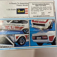 Revell 1/25 1975 Datsun 260 z ”Giant Killer”model kit