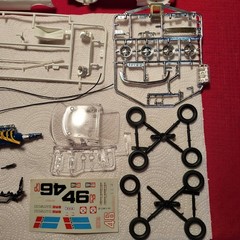 Revell Pete Brock BRE Datsun 260Z H-1402 Model Kit Open Box Partially Started