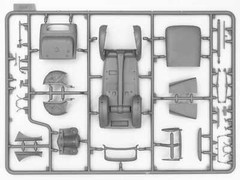 ICM 35484 – Moskvitch-401-420A, Soviet Passenger Car – Scale Model Kit