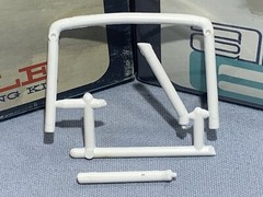 AMT 1968 CHEVROLET CHEVELLE SS396 “CHEVAM” #5628-200 MPC 1/25 NOS ROLLBAR PARTS!