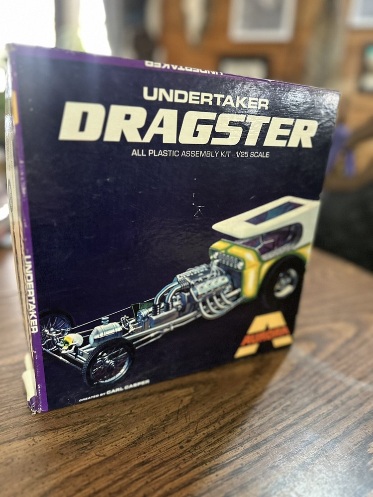 Undertaker Dragster Model Box