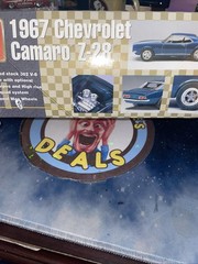 Amt. 1967 Chevrolet Camaro Z28 plastic model kit 125 scale.