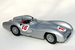 Mercedes Benz Race Racing Car Racer Vintage Le Mans Built Model 24Metal