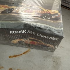 #4 Ernie Irvan Kodak Film Chevrolet Lumina AMT 1:25 Model Kit # 6727 SEALED