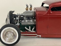 Resin Supercharged Ford Flathead engine for scale model cars, 1/24 1/25 scale.