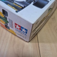 Tamiya 1/20 scale LOTUS 107 FORD Plastic model Kit
