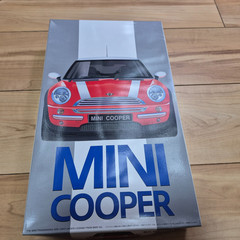 Fujimi 1/24 scale Mini Cooper plastic model kit made in Japan