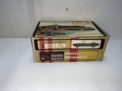 AMT 1:25 Firebird 400 Started Parts Model Kit 5768-200 As Is
