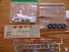 RARE & VINTAGE AMT 1967 CORVETTE STING RAY KIT 6927-170