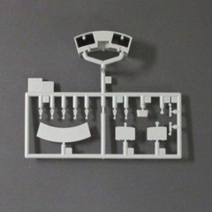 Dragon 1/35 Scale 1/35 Pz.Kpfw.VI Tiger I Late Parts Tree R from Kit No. 6406