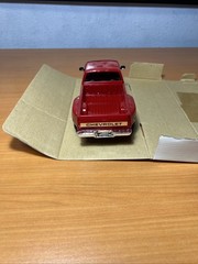 AMT ERTL 1:25 1996 Chevrolet C-3500 Dooley Dealer Promo Model (Victory Red)