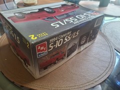 AMT 1:25 1994 Chevrolet S-10 SS / LS Open Box