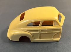 ALL AMERICAN MODELS 1947 CHEVROLET AEROSEDAN COUNTRY CLUB RESIN BODY (1990’s)