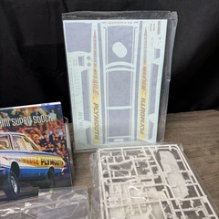 Moebius Models 1965 Plymouth Super Stock Melrose Missile 1/25 Scale Kit 1229