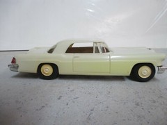 1956 A.M.T. FRICTION WHITE LINCOLN CONTINENTAL PROMO CAR