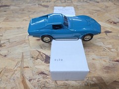 ERTL 1:24 1970 Chevrolet Corvette LT-1 Stingray Promo Car Mulsanne Blue 6878